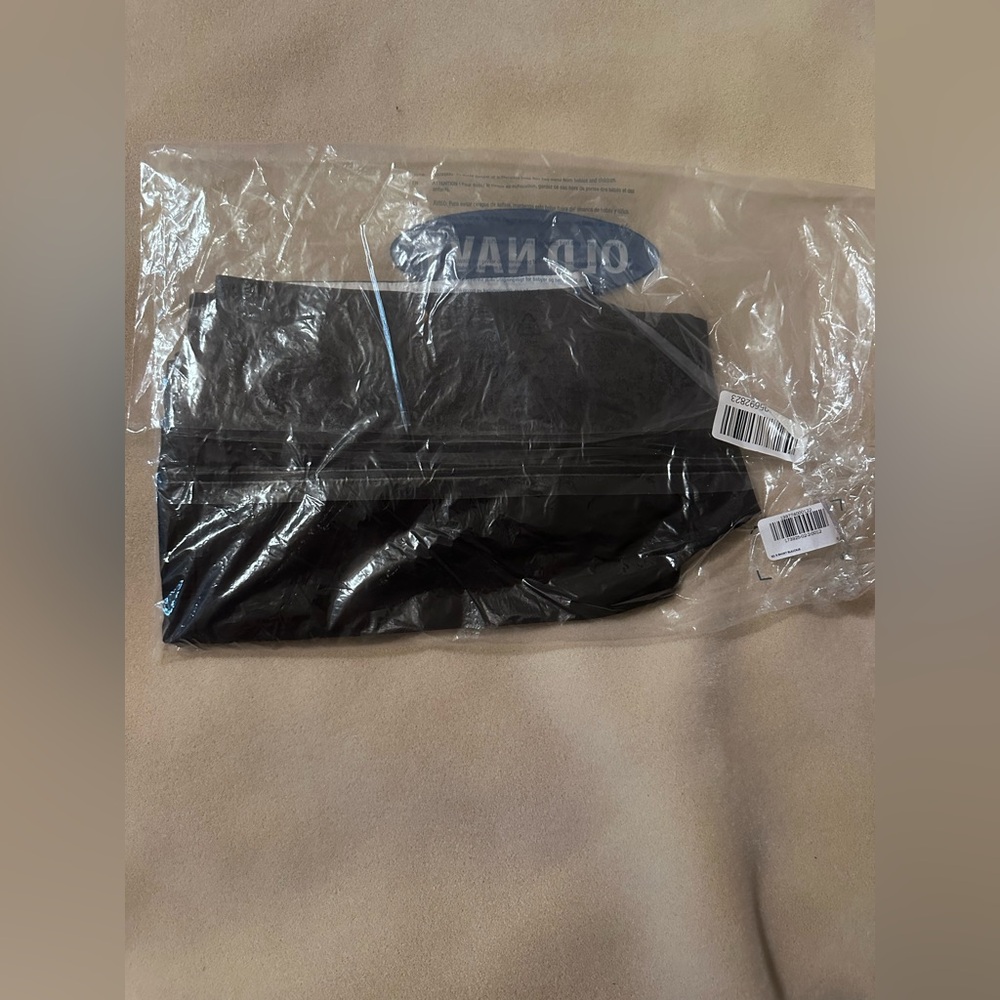 #1423 Old Navy Classic Black Jack Shorts Size 12 New in packaging